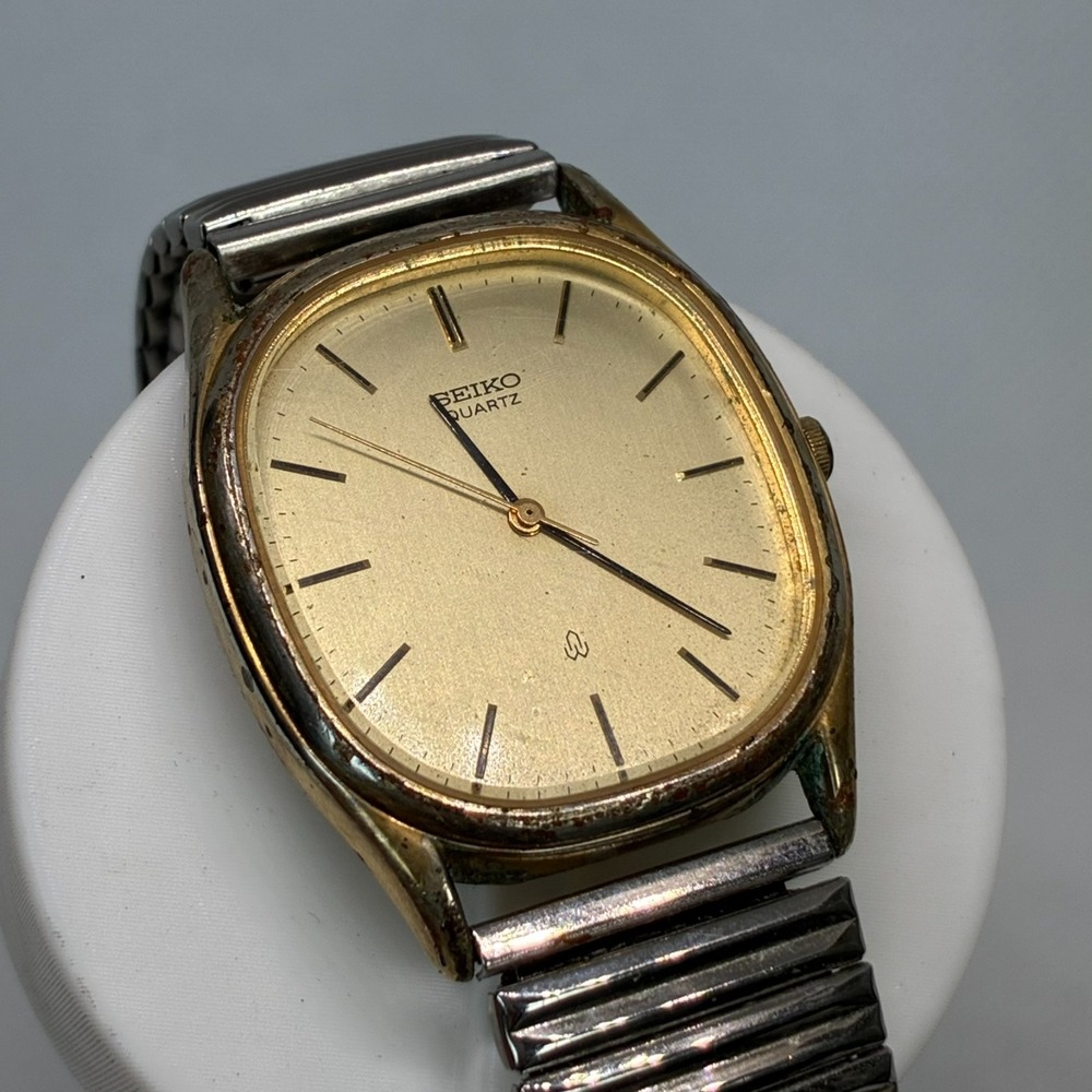 Seiko Chariot 5931-5500A Quartz Gold Tone Dress Men's Watch- WORKING!